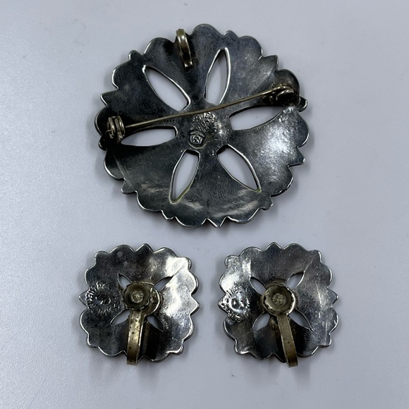 925 Sterling Silver and Abalone Shell Vintage Screwback Earring and Brooch Set - Picture 6 of 8